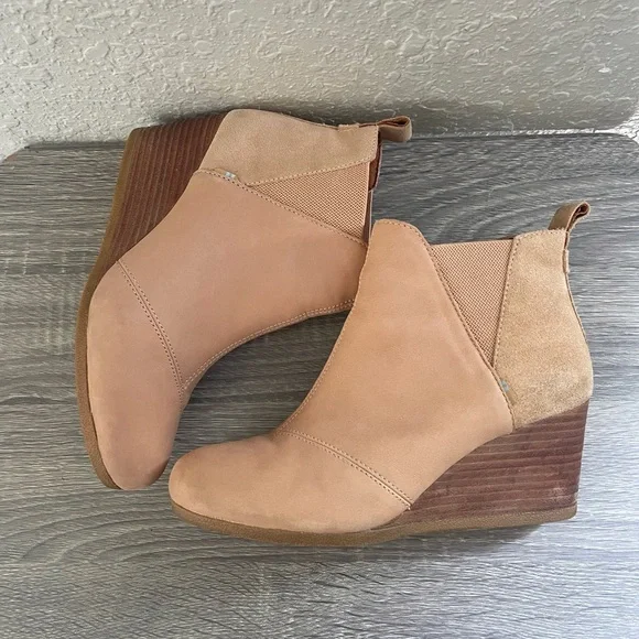 Toms Kelsey Tan Brown Casual Leather Wedge Ankle Booties Boots Shoes Size 8.5 - Picture 11 of 12